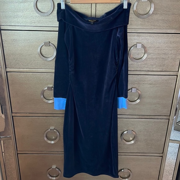 🛍️SALE🛍️ Juicy Couture Black Label Velour | Velvet Off the Shoulder Midi Dress - Picture 4 of 7